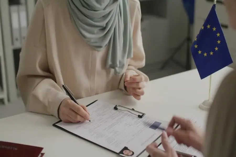 طلب تأشيرة شنغن للسعوديين