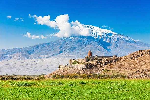 كيف يبدو برنامج رحلتك إلى أرمينيا سياحة مع وجهات؟