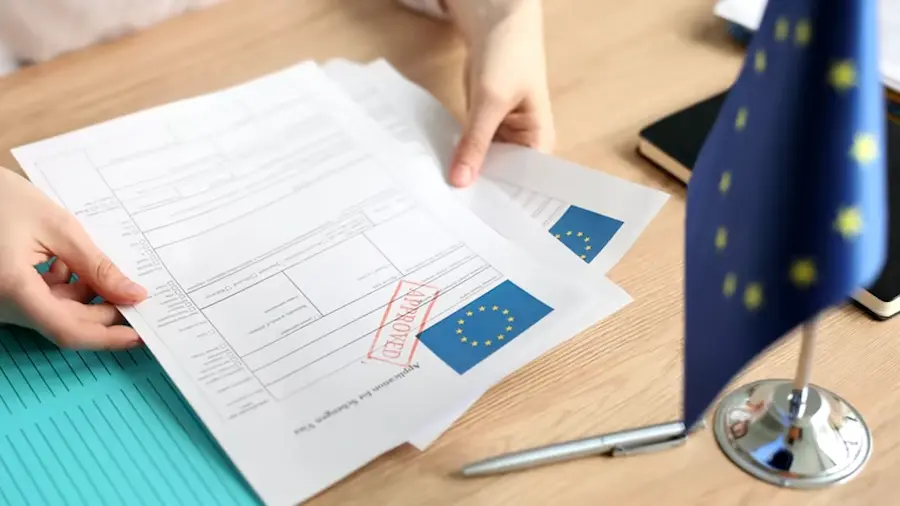 هل يمكن تجديد فيزا الشنغن قبل انتهاء تجديد فيزا الشنغن قبل انتهاء؟