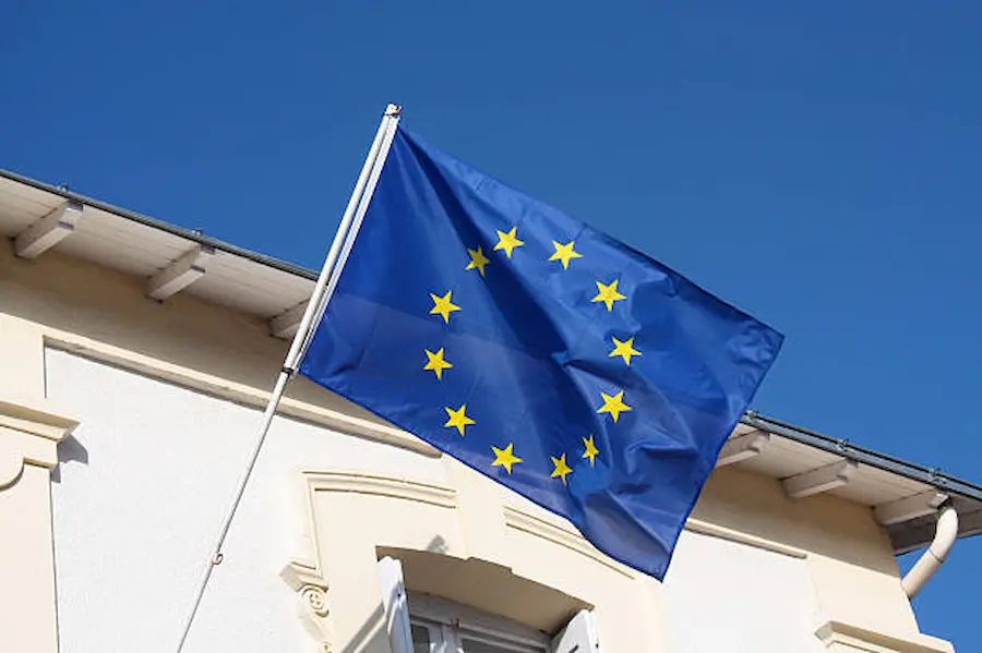 هل يمكنني الحصول على فيزا شنغن للمرة الثانية بسهولة؟