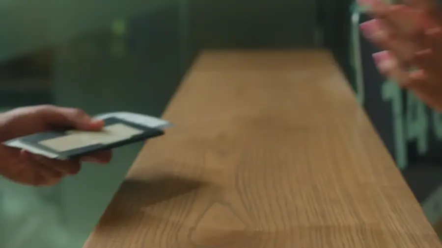 كيف أبحث عن أرخص تذاكر طيران بسهولة؟