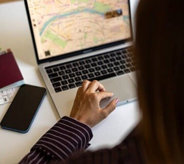 مكتب سياحة وسفر بالرياض يقدم خدمات استخراج التأشيرات وحجز الطيران والفنادق مع وكالة وجهات.