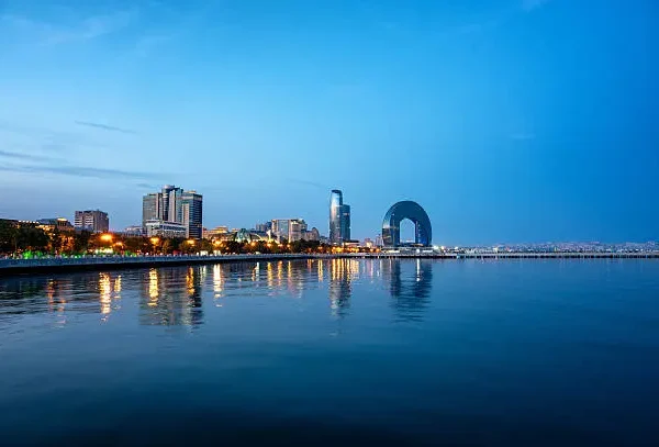 الإقامة والجولات في باكو ضمن عرض أذربيجان